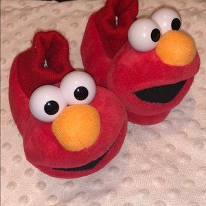 Elmo slippers